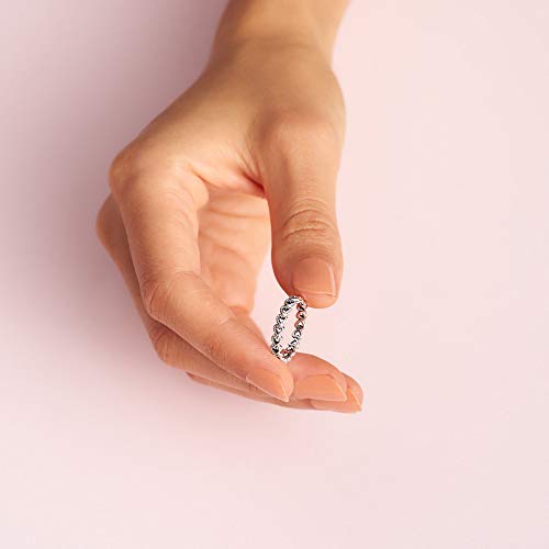 Pandora Moments Damenring aus Sterlingsilber mit Herzband, Größe 54